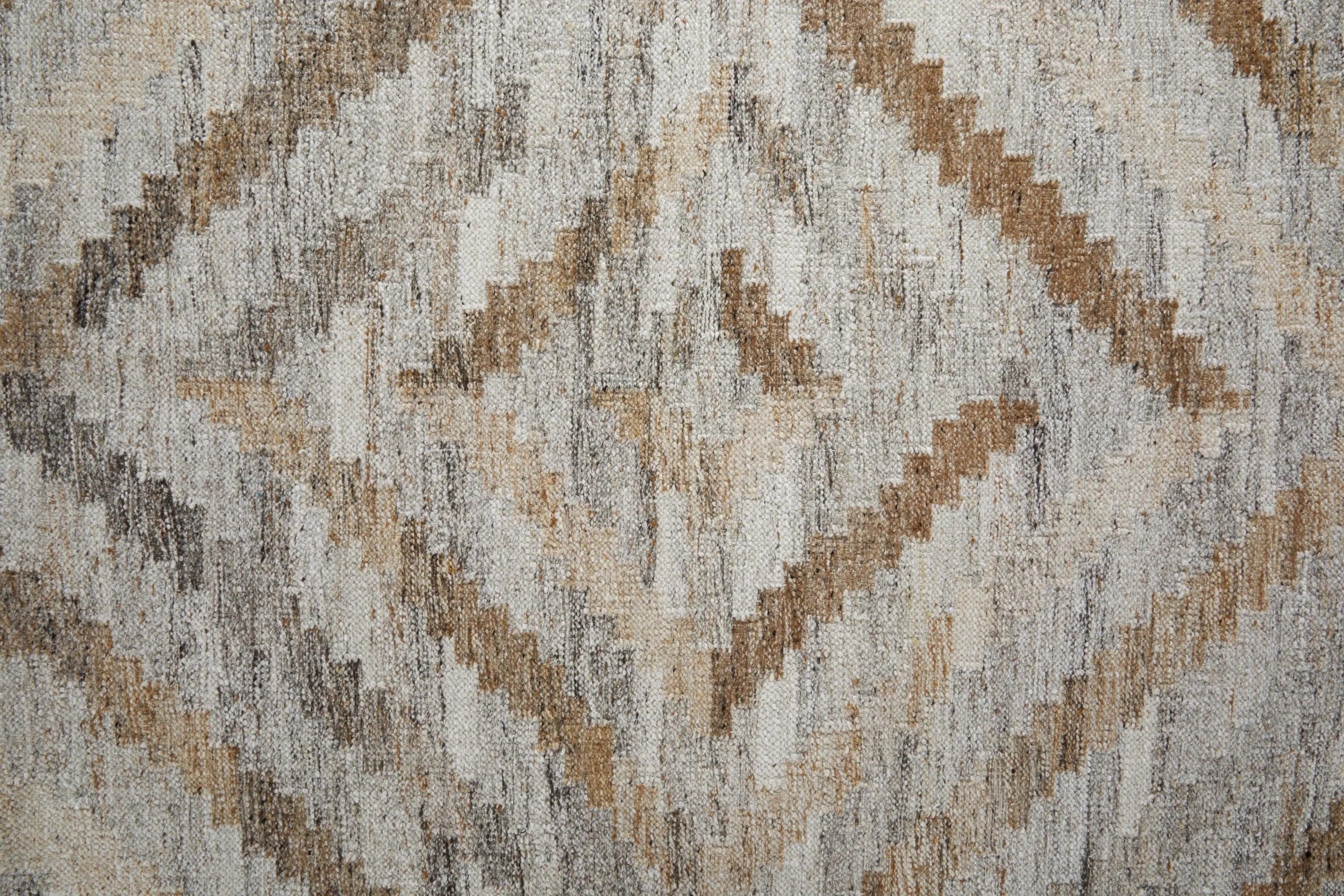 2' X 3' Gray And Brown Geometric Hand Woven Area Rug With Fringe Homeroots Outdoor