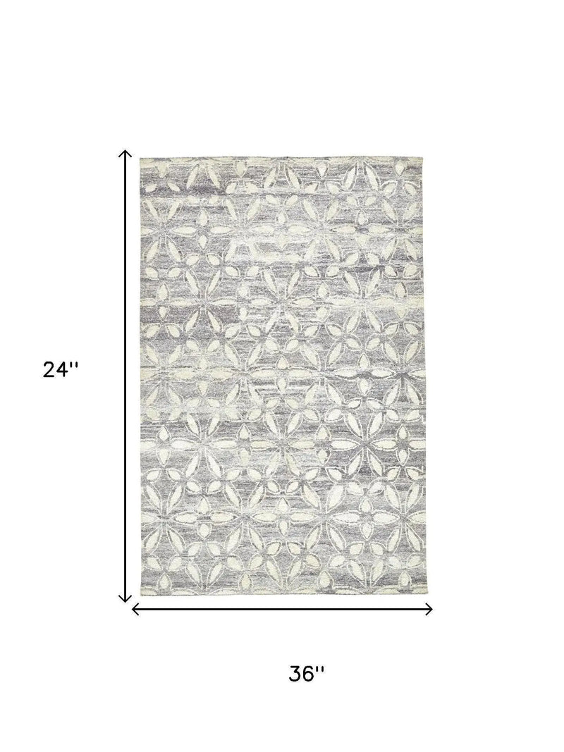 2' X 3' Gray And Ivory Floral Hand Knotted Area Rug Homeroots Home Decor
