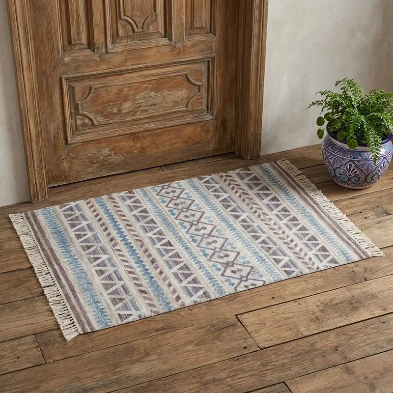 2' X 3' Gray And Tan Jute Geometric Hand Woven Area Rug Homeroots Home Decor