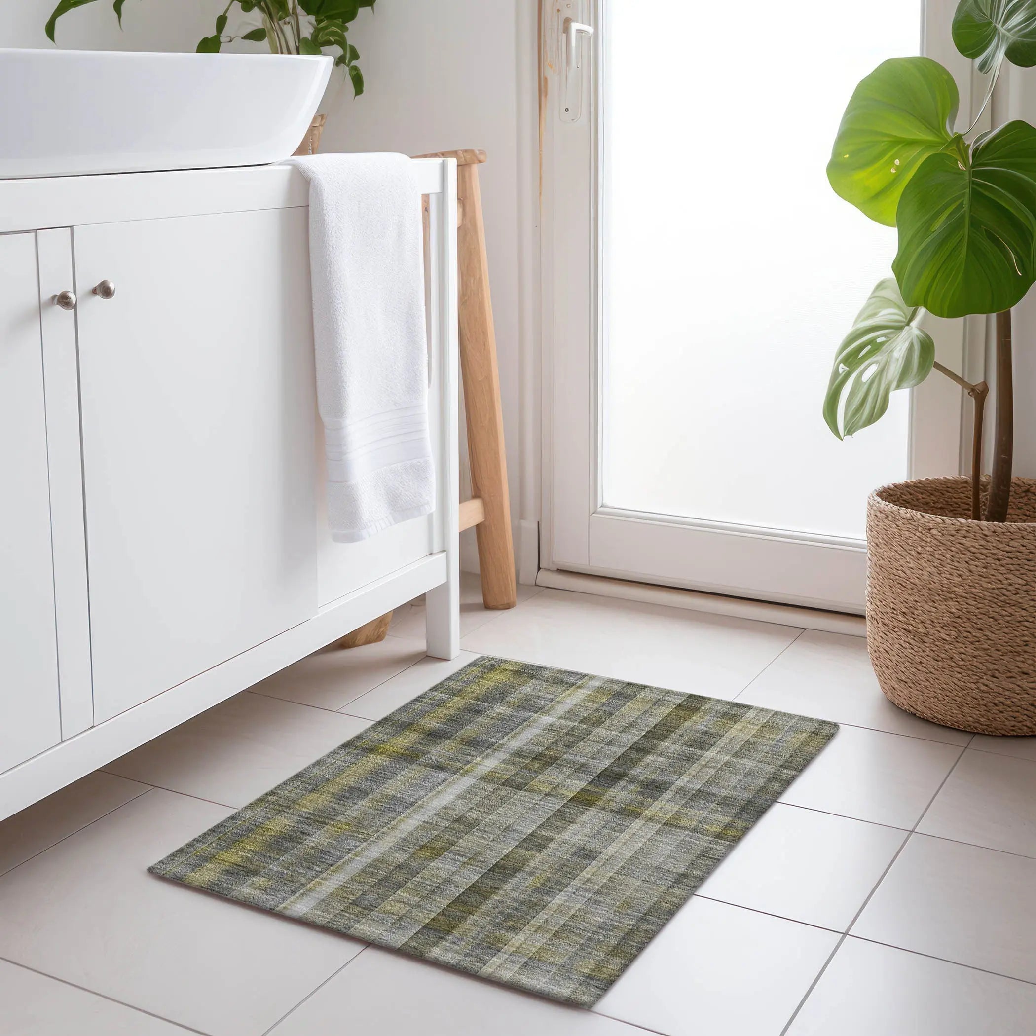 2' X 3' Gray Plaid Washable Non Skid Indoor Outdoor Area Rug Homeroots Outdoor