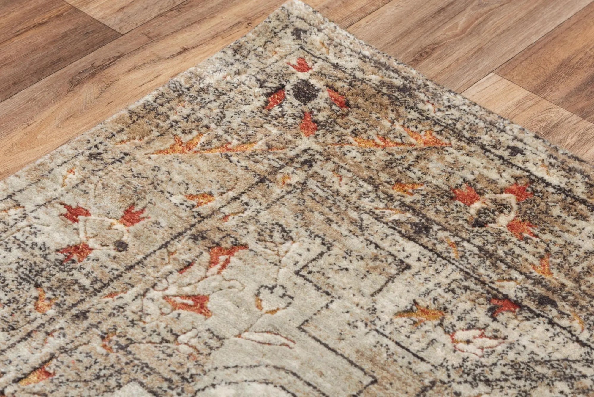 2' X 3' Green Beige And Apricot New Zealand Lambs Wool Oriental Hand Carved Handmade Area Rug Homeroots Home Decor