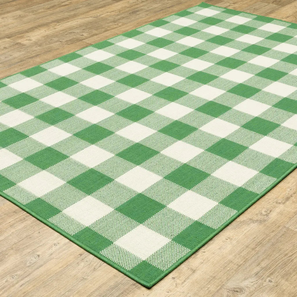 2' X 3' Green and Ivory Geometric Stain Resistant Indoor Outdoor Area Rug Homeroots Outdoor