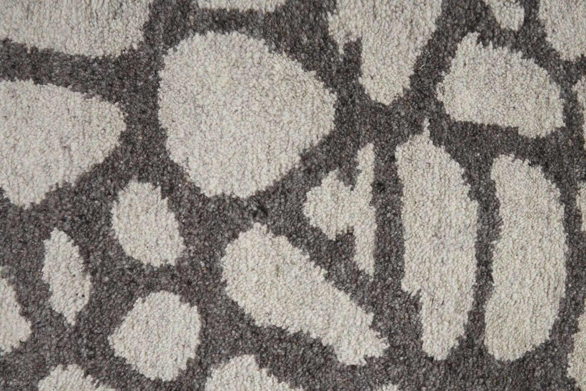 2' X 3' Ivory And Gray Wool Abstract Hand Knotted Area Rug Homeroots Home Decor