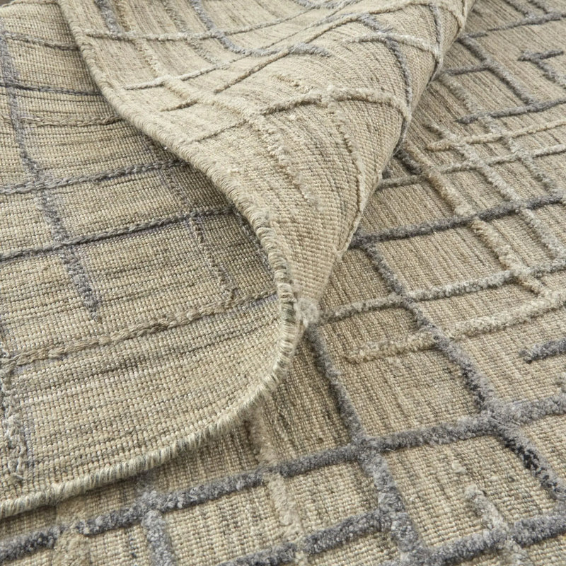 2' X 3' Tan And Silver Abstract Hand Woven Area Rug Homeroots Home Decor