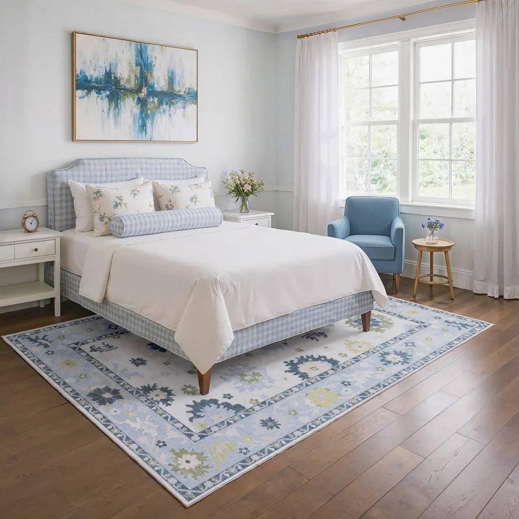 2' X 3' White And Blue Oriental Washable Area Rug Homeroots Home Decor