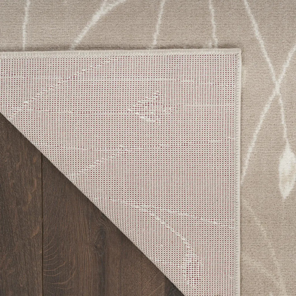 2' X 4' Beige and Ivory Floral Power Loom Area Rug Homeroots Home Decor