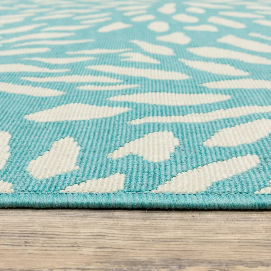 2' X 8' Blue and Ivory Floral Stain Resistant Indoor Outdoor Area Rug Homeroots Outdoor