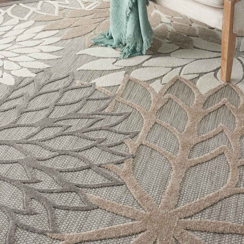 10' Gray and Ivory Indoor Outdoor Area Rug