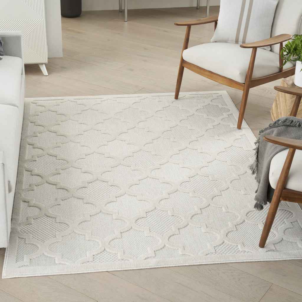 4' X 6' Ivory Indoor Outdoor Area Rug