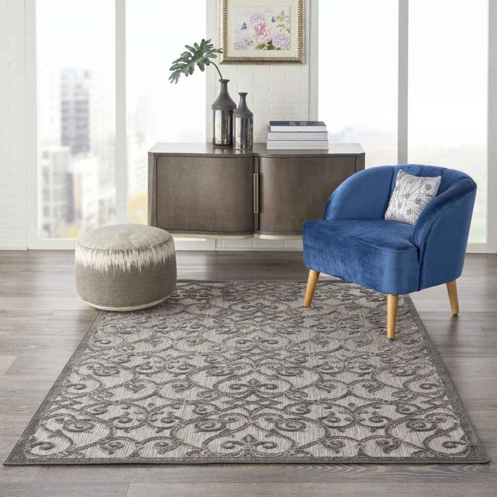 4' X 6' Gray Indoor Outdoor Area Rug