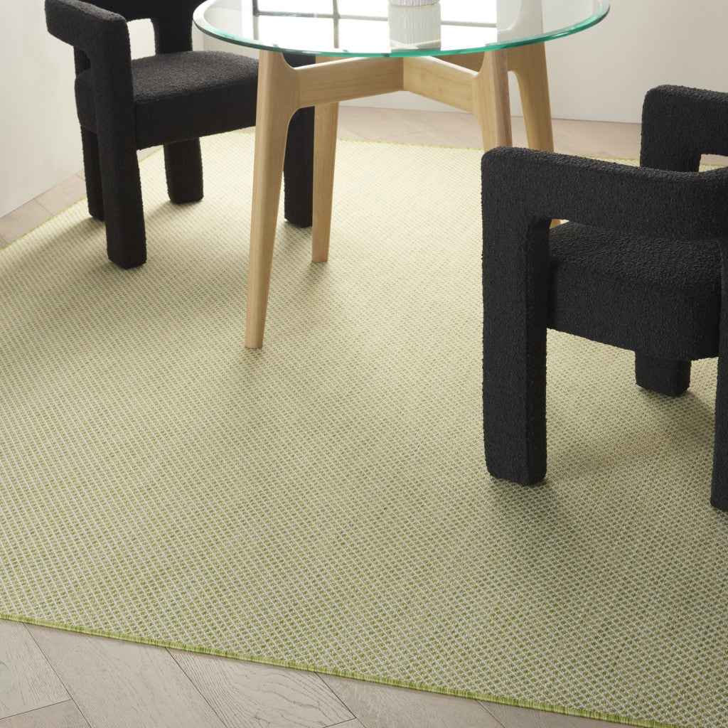 9' X 12' Green And Ivory Indoor Outdoor Area Rug