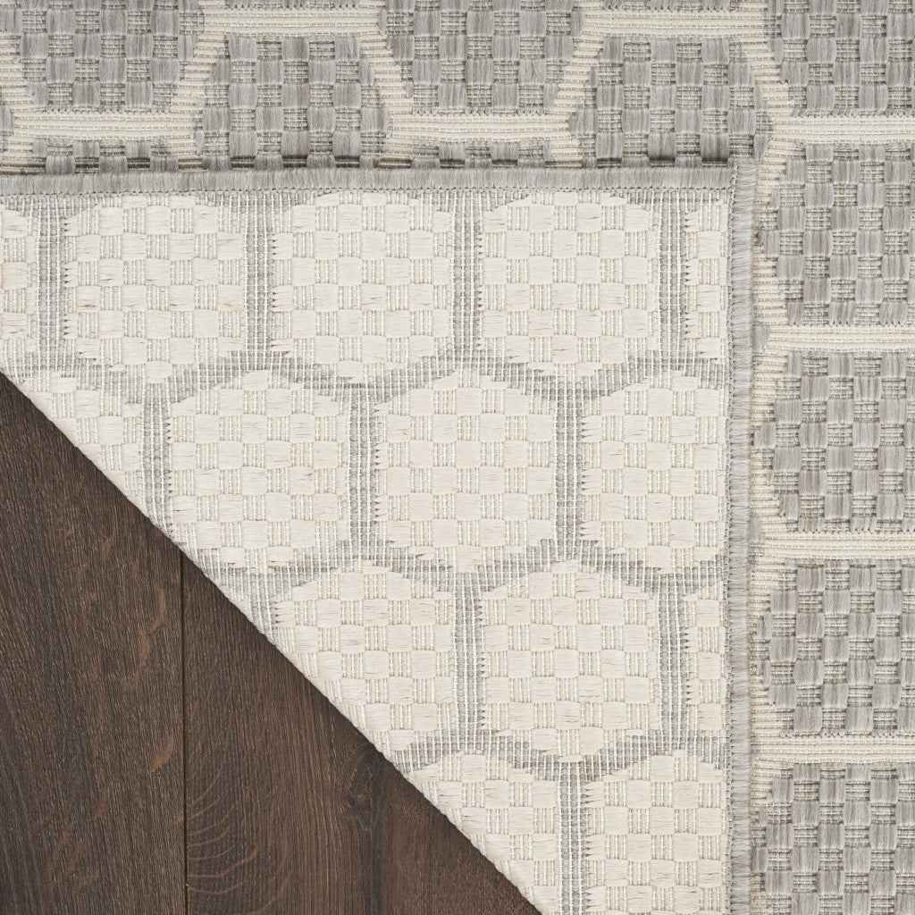 8' X 10' Gray And Ivory Geometric Indoor Outdoor Area Rug