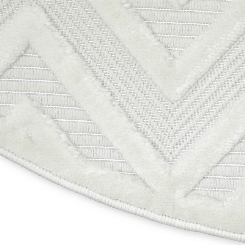 4' Ivory And White Geometric Indoor Outdoor Area Rug