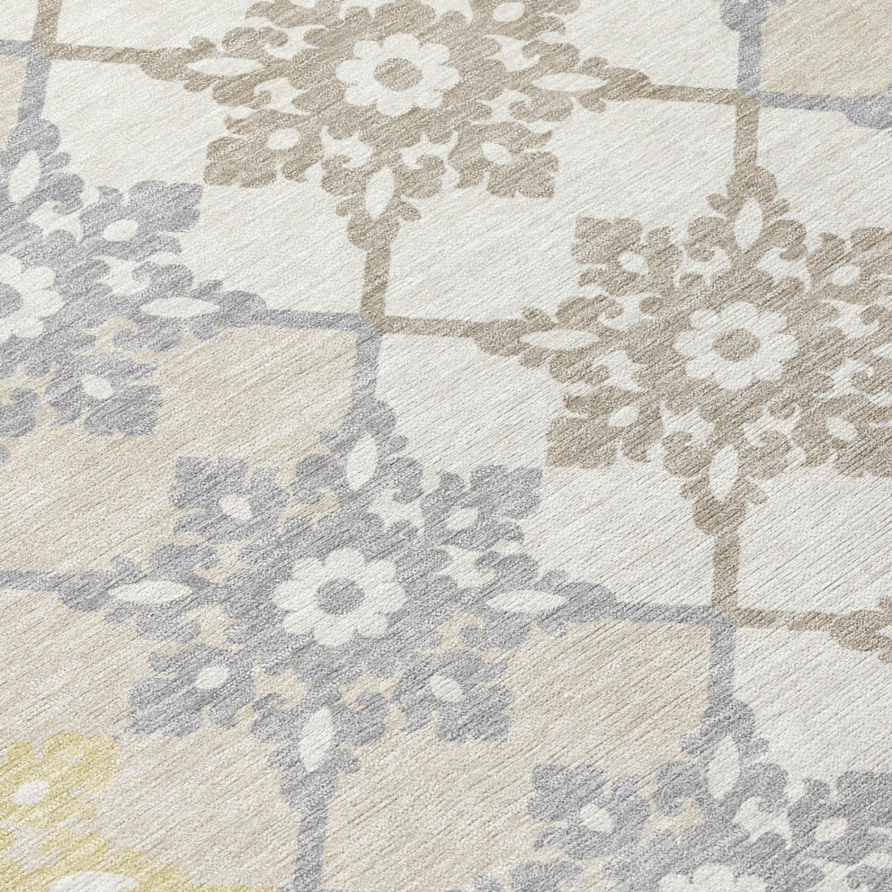 8' Ivory And Silver Round Floral Medallion Washable Indoor Outdoor Area Rug - Sports & Outdoor