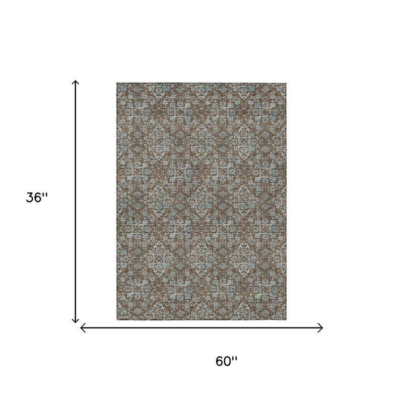 Damask area rug with ornate medallion pattern, 60 in x 36 in size diagram