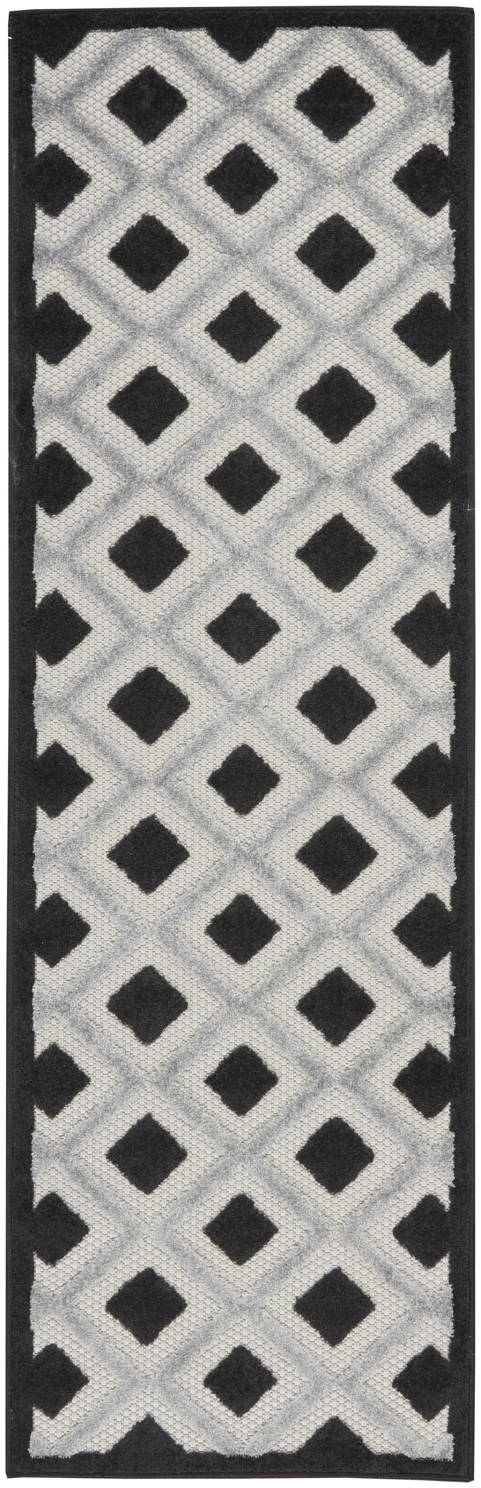 8' Black And White Indoor Outdoor Runner Rug - Outdoor
