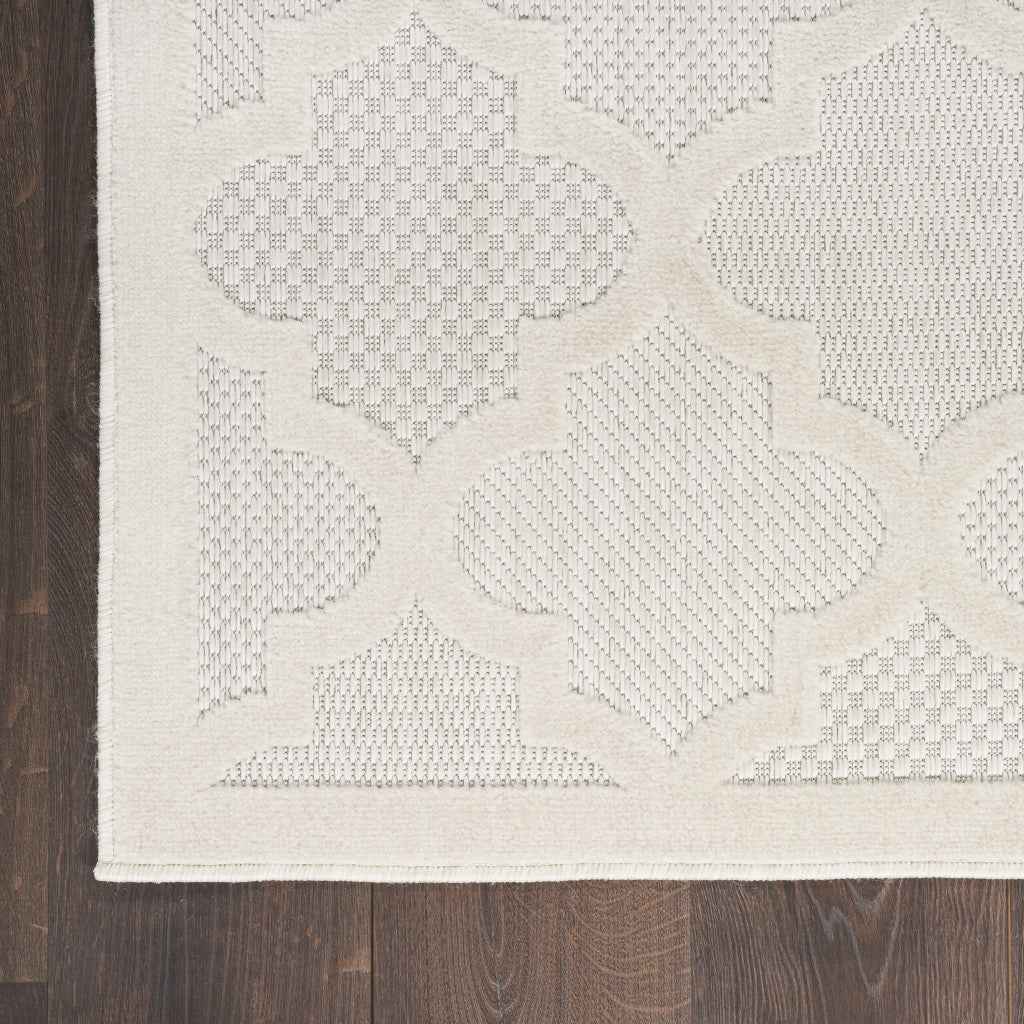 4' X 6' Ivory Indoor Outdoor Area Rug