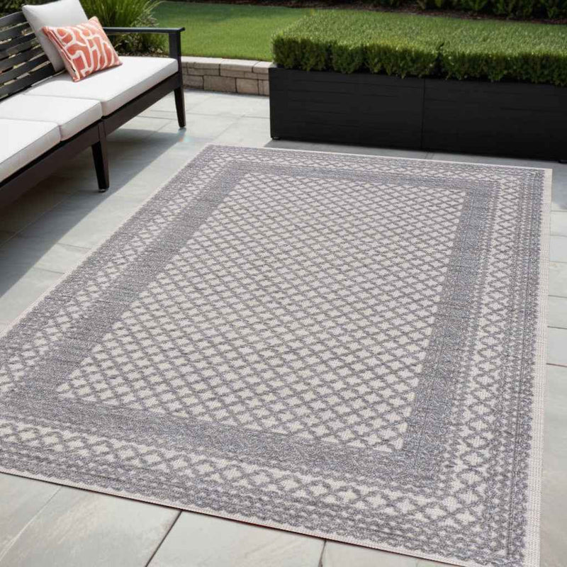 5' X 7' Blue Geometric Indoor Outdoor Area Rug