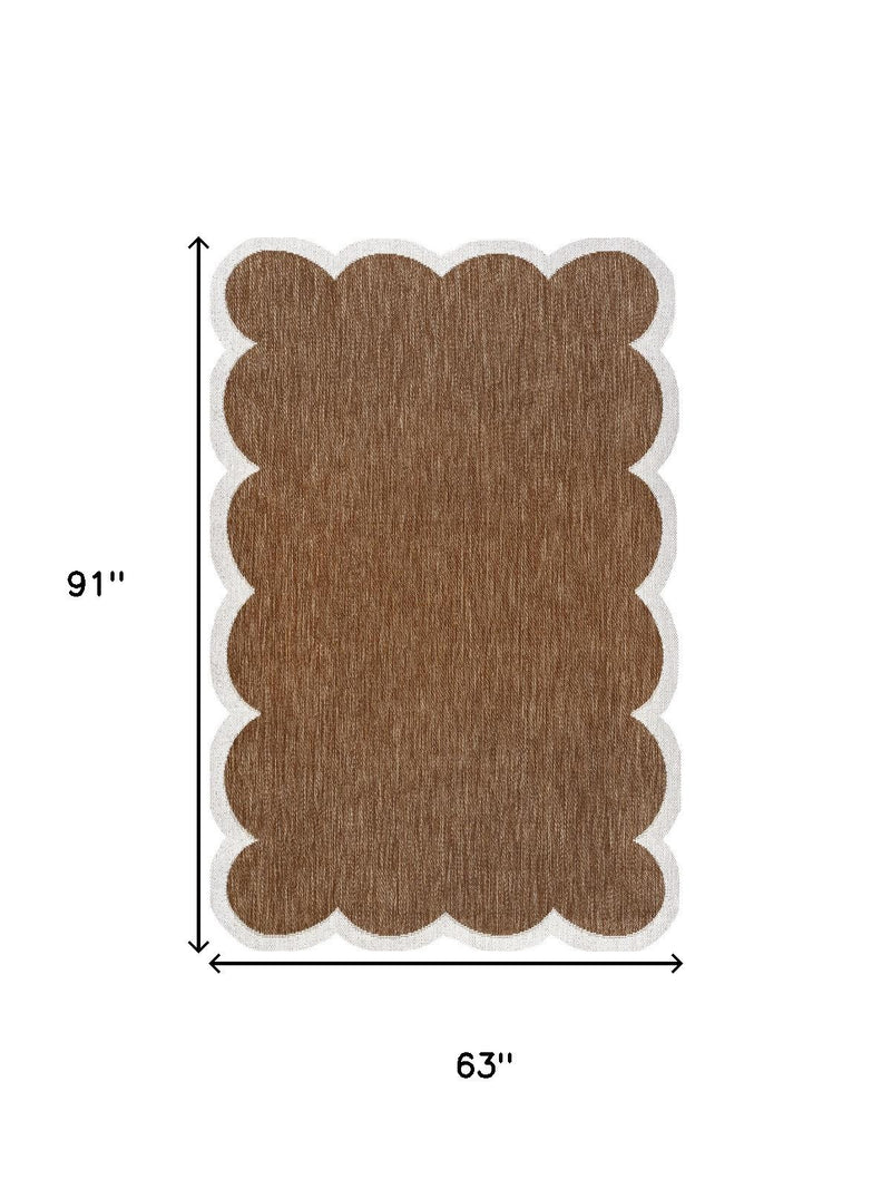 Scalloped 5x8 area rug, brown with cream border; 63 in W, 91 in L