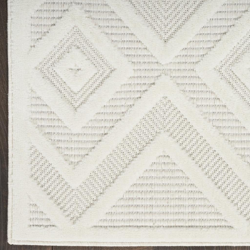 4' X 6' Ivory Indoor Outdoor Area Rug - Sports & Outdoor