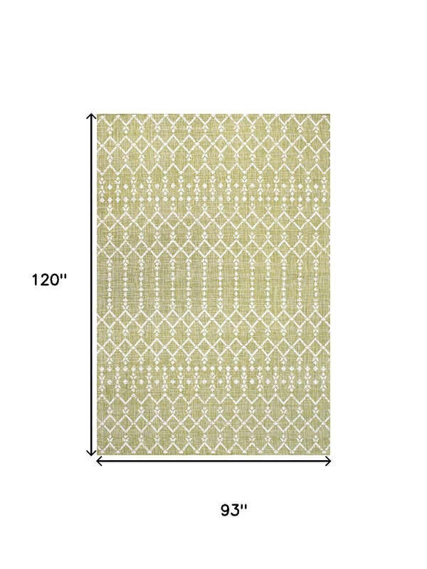 Light green and cream trellis indoor/outdoor area rug, rectangular 8x10