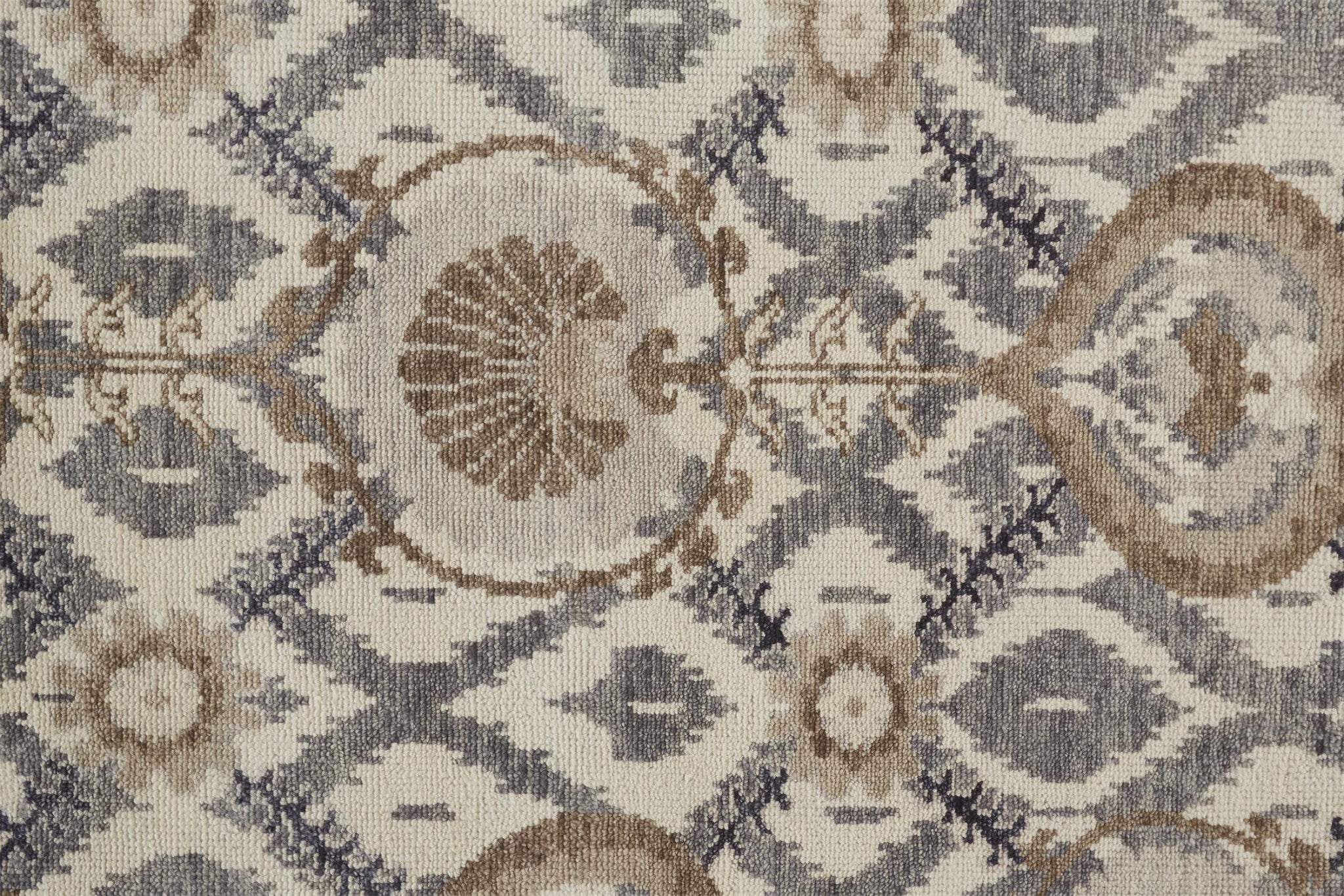2' X 3' Gray and Ivory Wool Floral Hand Knotted Area Rug - Home & Garden