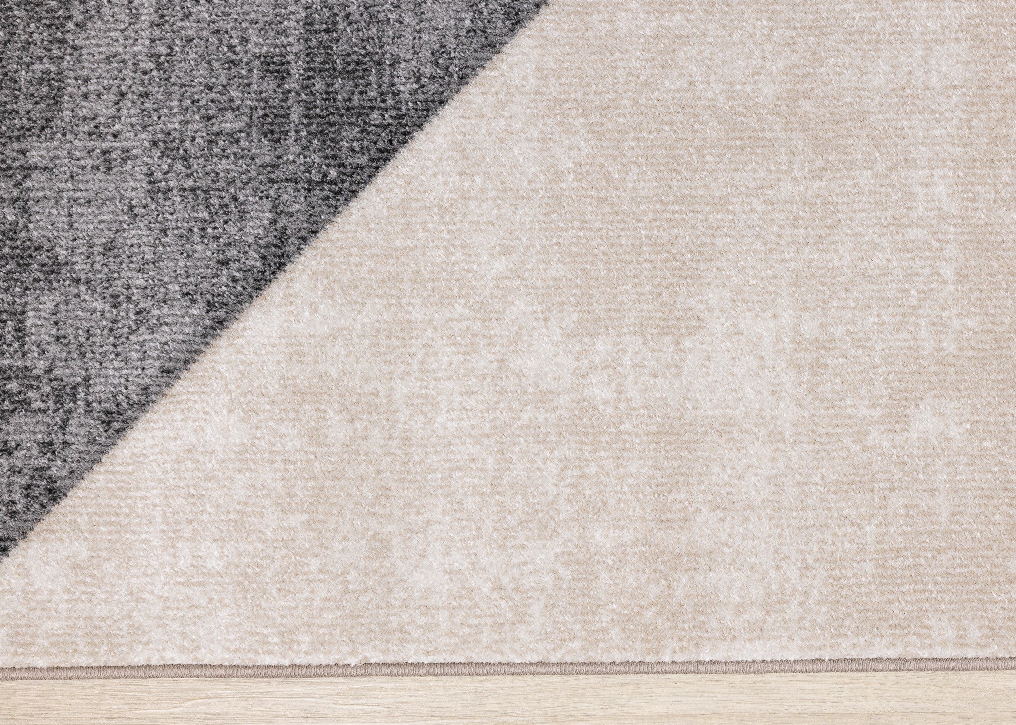 7' X 10' Gray Cream And Beige Geometric Area Rug - Home & Garden
