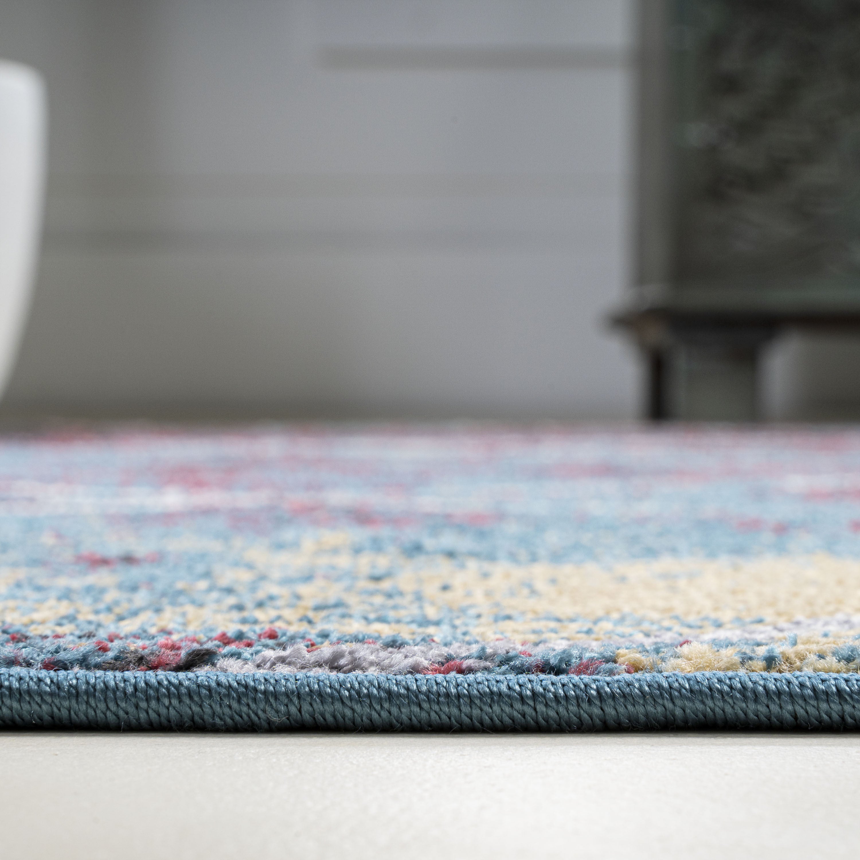 5' Diamond Round Rug - Home & Garden