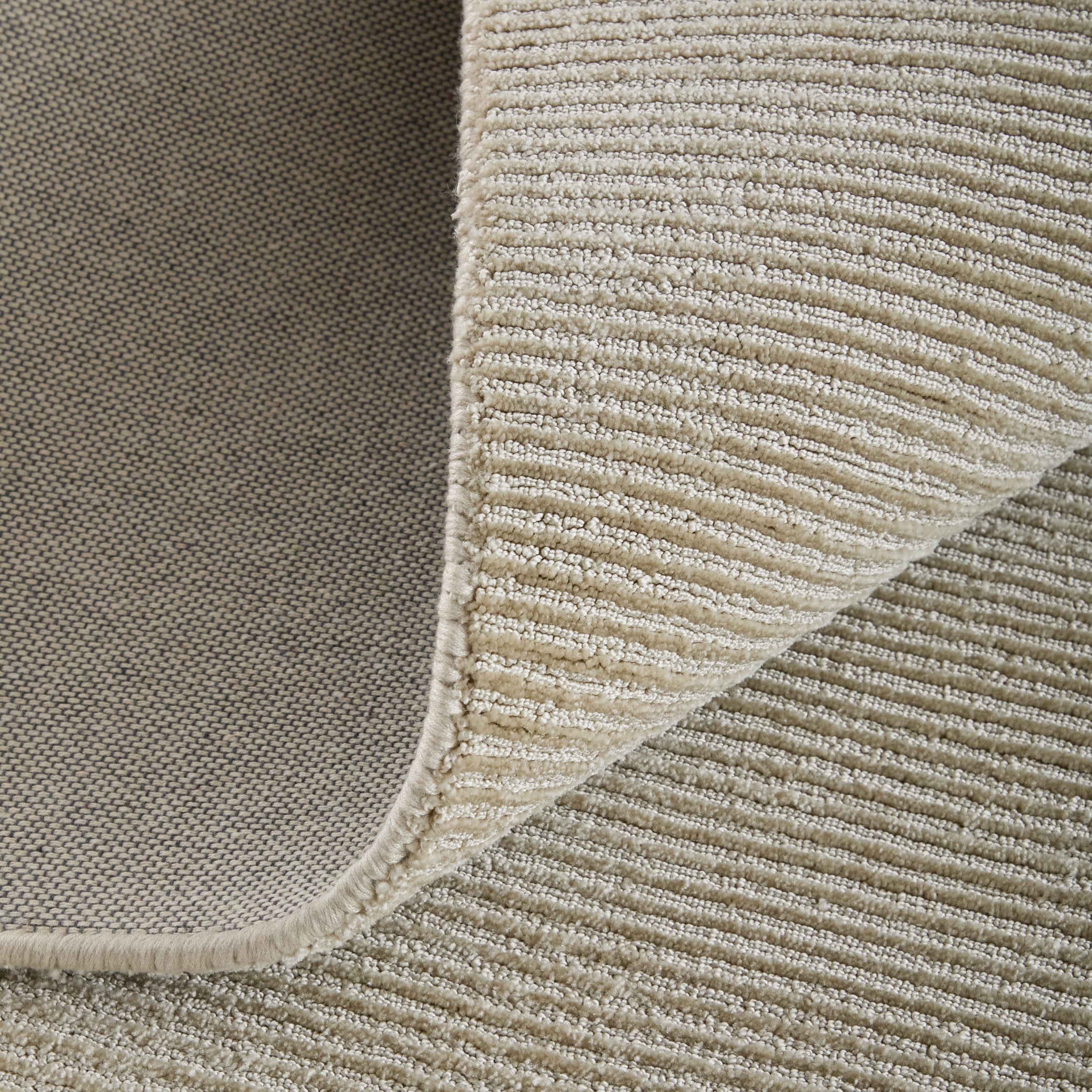 2' X 3' Ivory Hand Woven Area Rug - Home & Garden