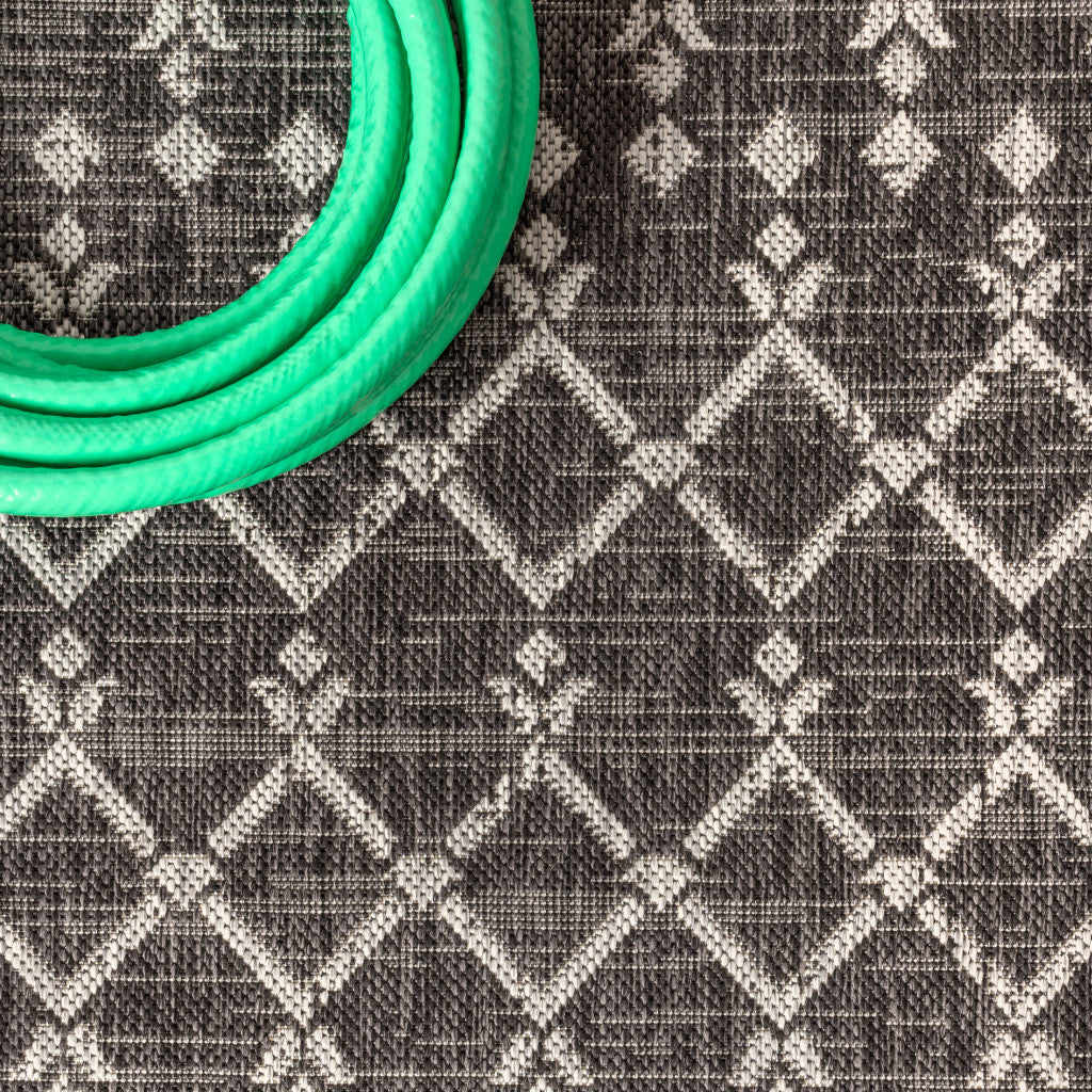8' Black And Gray Round Trellis Indoor Outdoor Area Rug - Sports & Outdoor