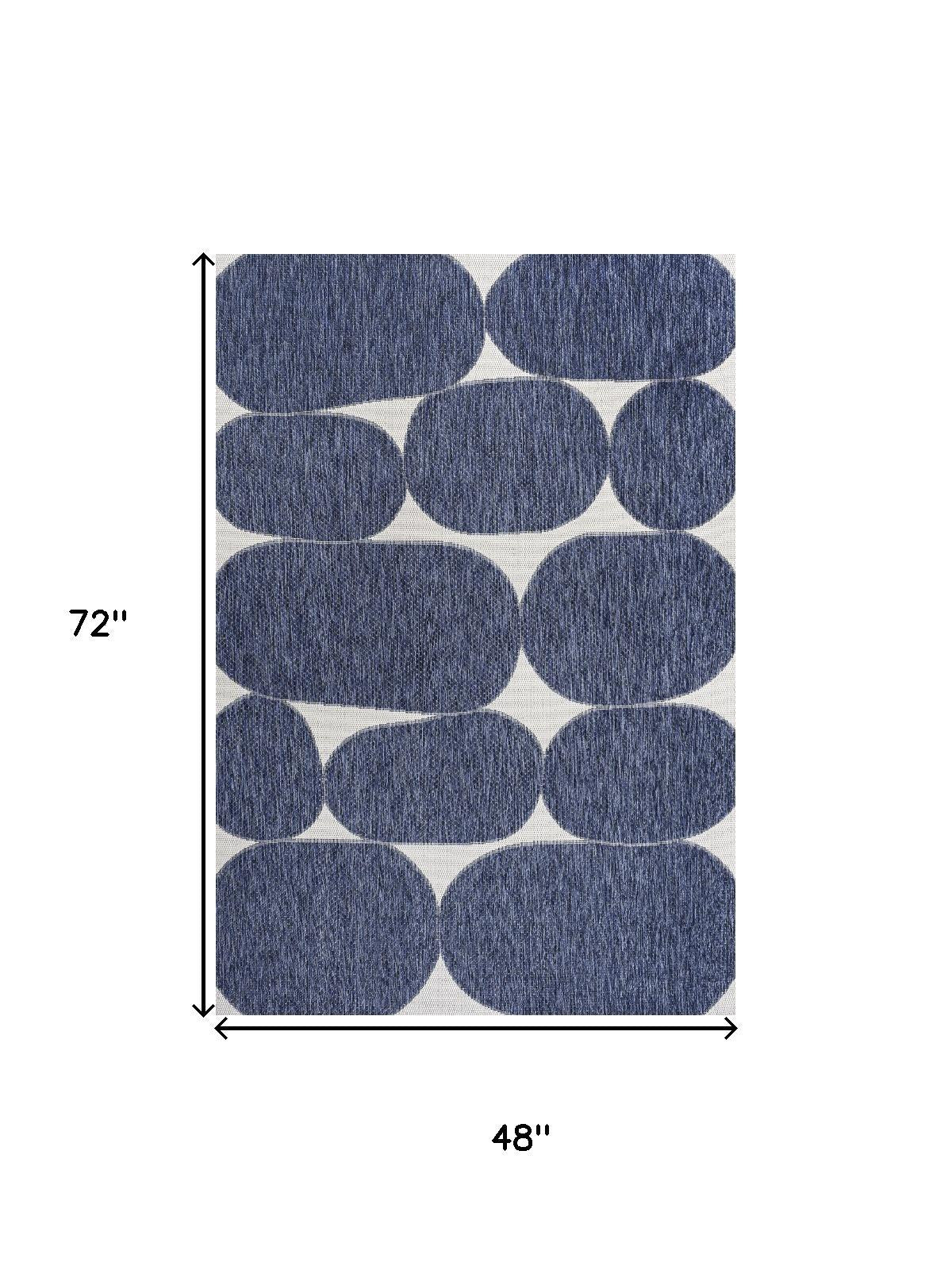 4' X 6' Navy Blue And Cream Geometric Indoor Outdoor Area Rug - Sports & Outdoor