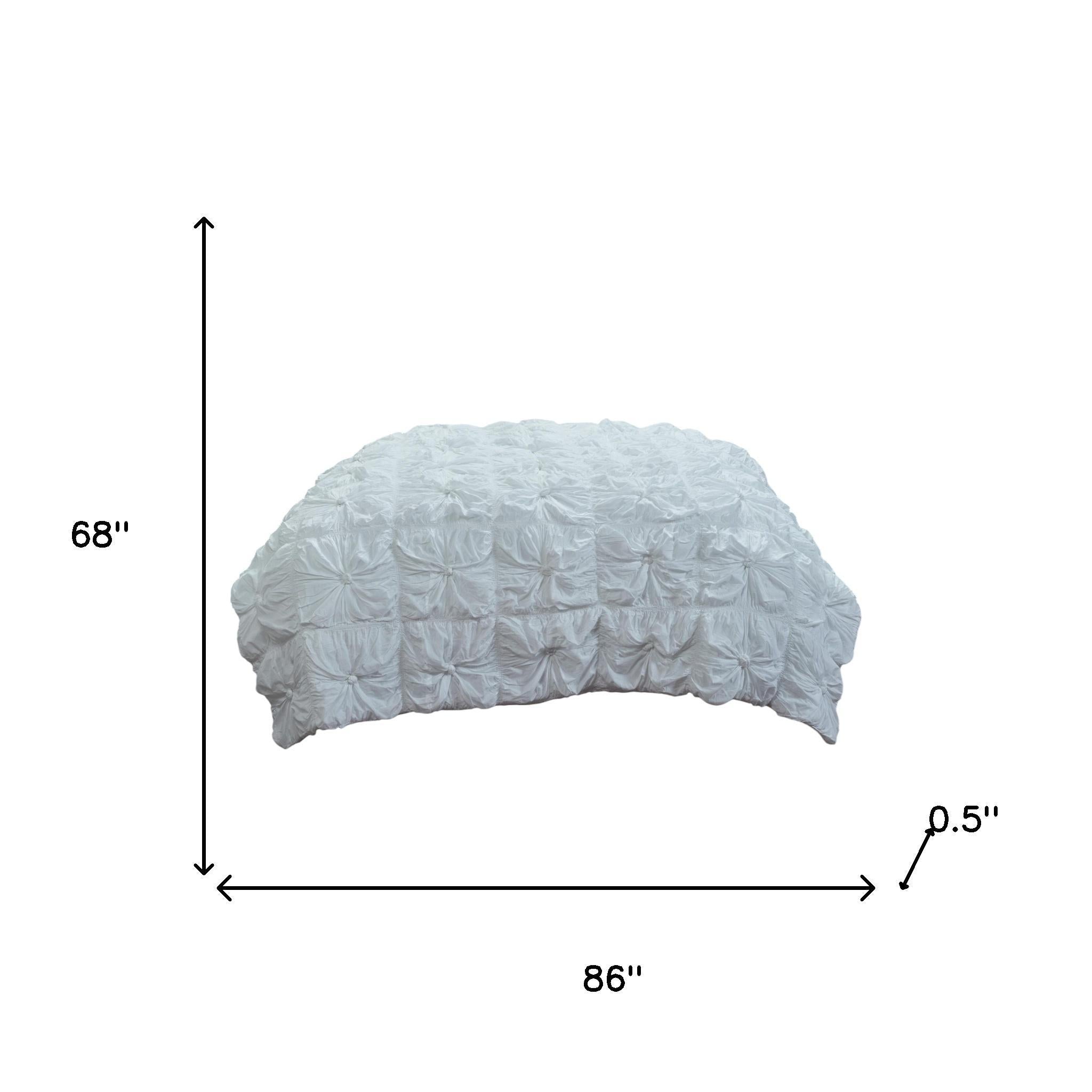 86" X 68" White Geometric Cotton Quilt - Bed & Bath