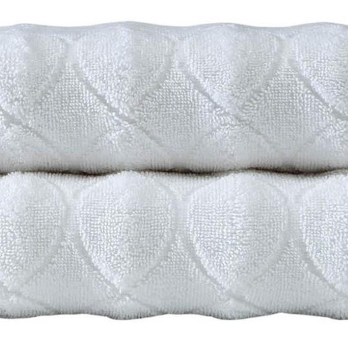 White Turkish cotton bath towel with raised geometric diamond texture