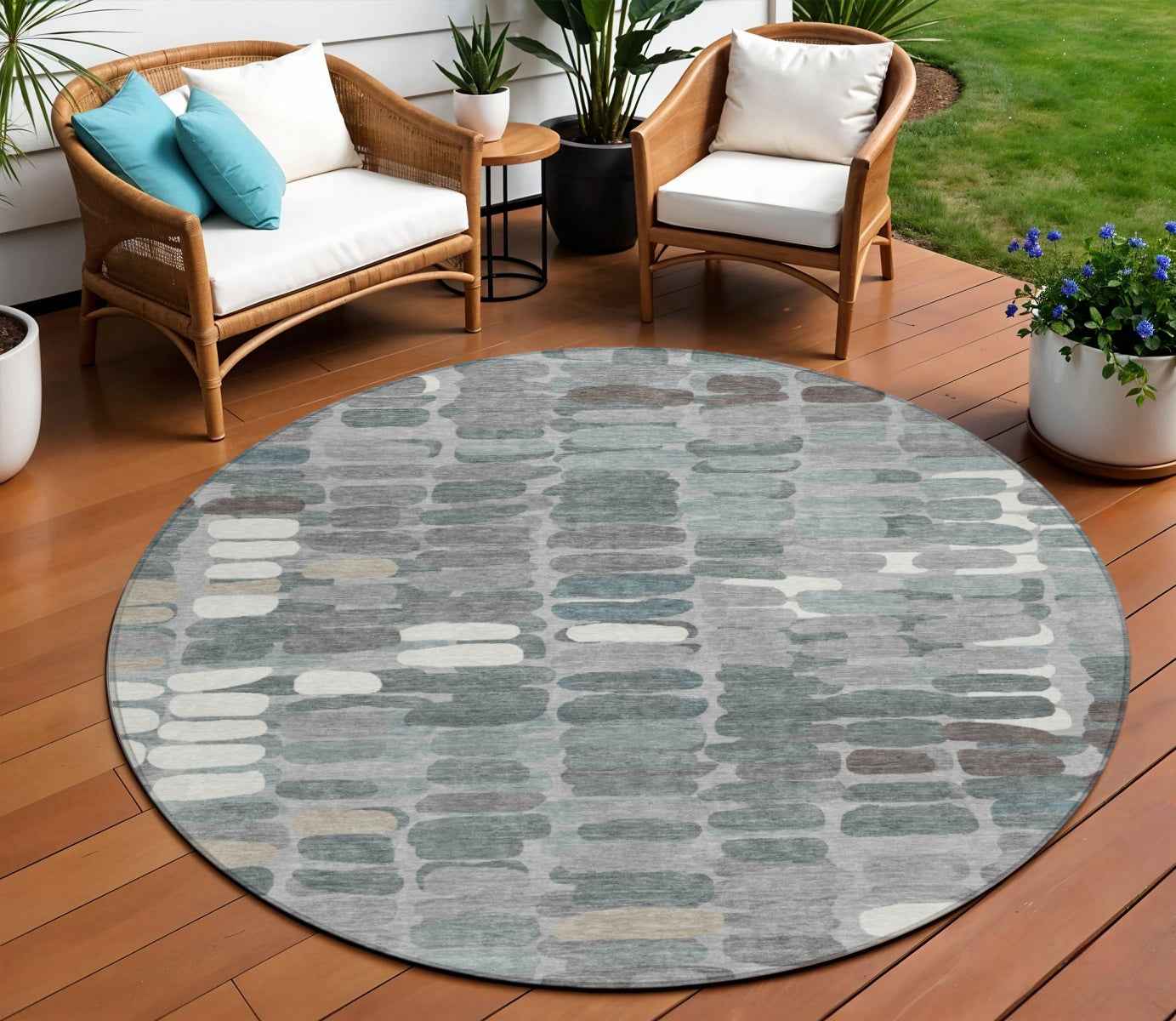 8' Gray Ivory And Pewter Round Abstract Washable Indoor Outdoor Area Rug