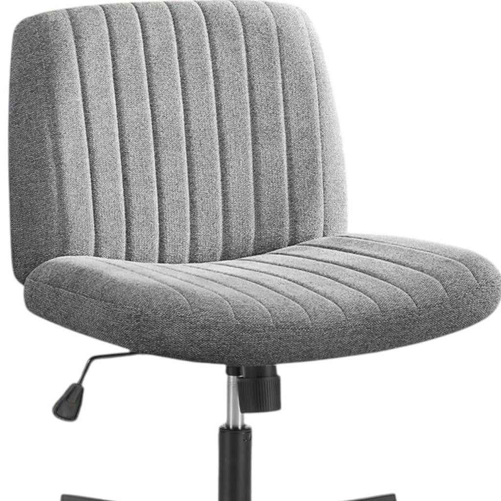 19" Black Tufted Swivel Lounge Chair