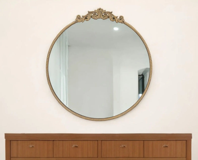 32" Gold Crowned Top Iron Framed Accent Mirror Homeroots Bed & Bath