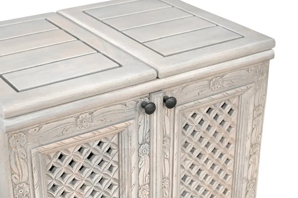 34" White Solid Wood Carved Floral Bar Cabinet With Two Doors And One Drawer Homeroots Kitchen & Dining