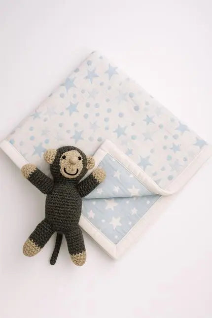 36" X 46" Blue And White Cotton Polka Dots Baby Blanket Homeroots Home Decor