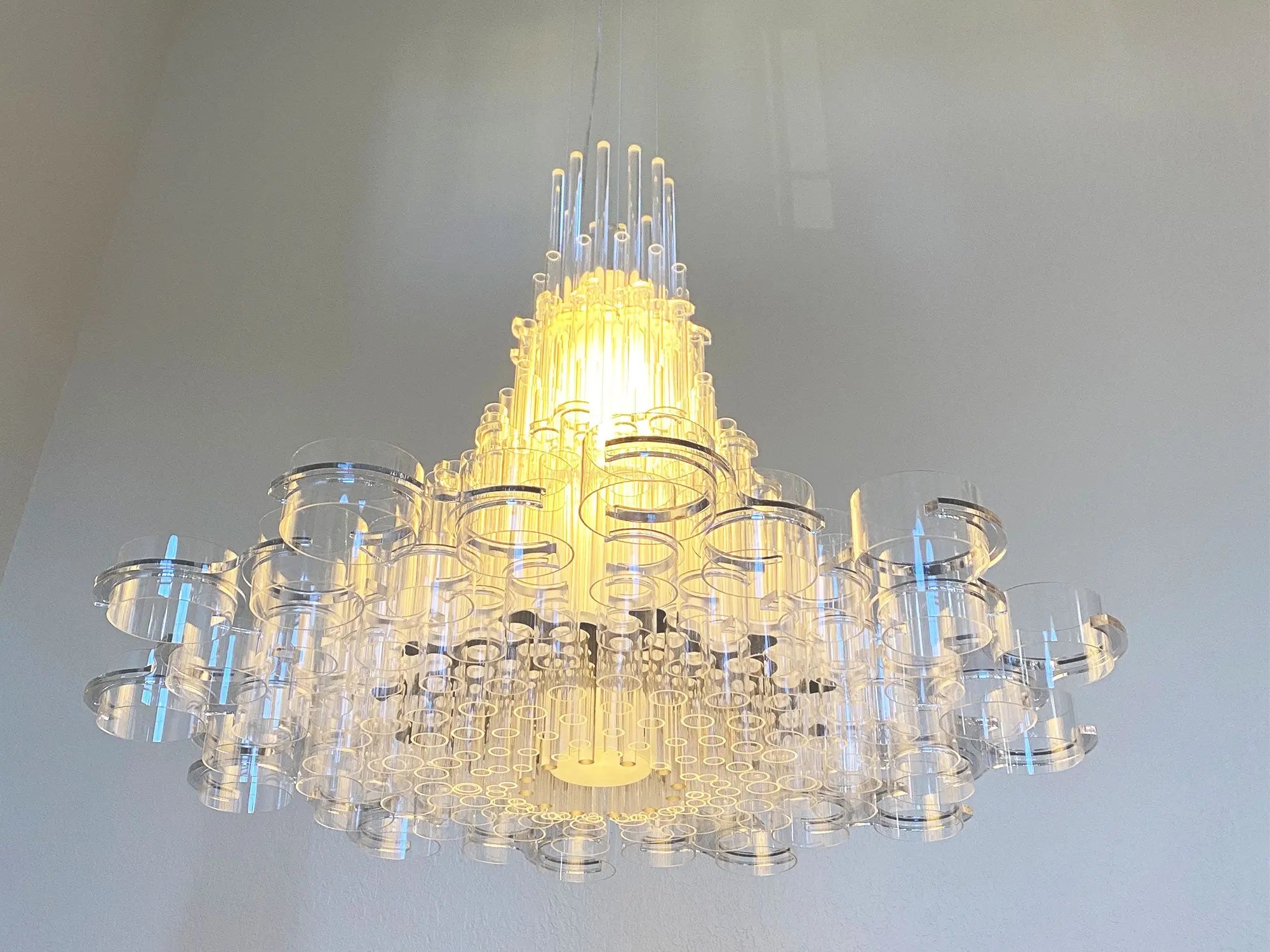 39 X 39 X 70 White Acrylic Pendant Lamp - GreatEagleInc
