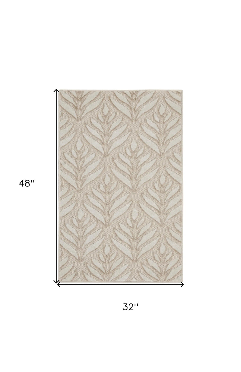 3' X 4' Gray and Ivory Floral Indoor Outdoor Area Rug Homeroots Outdoor