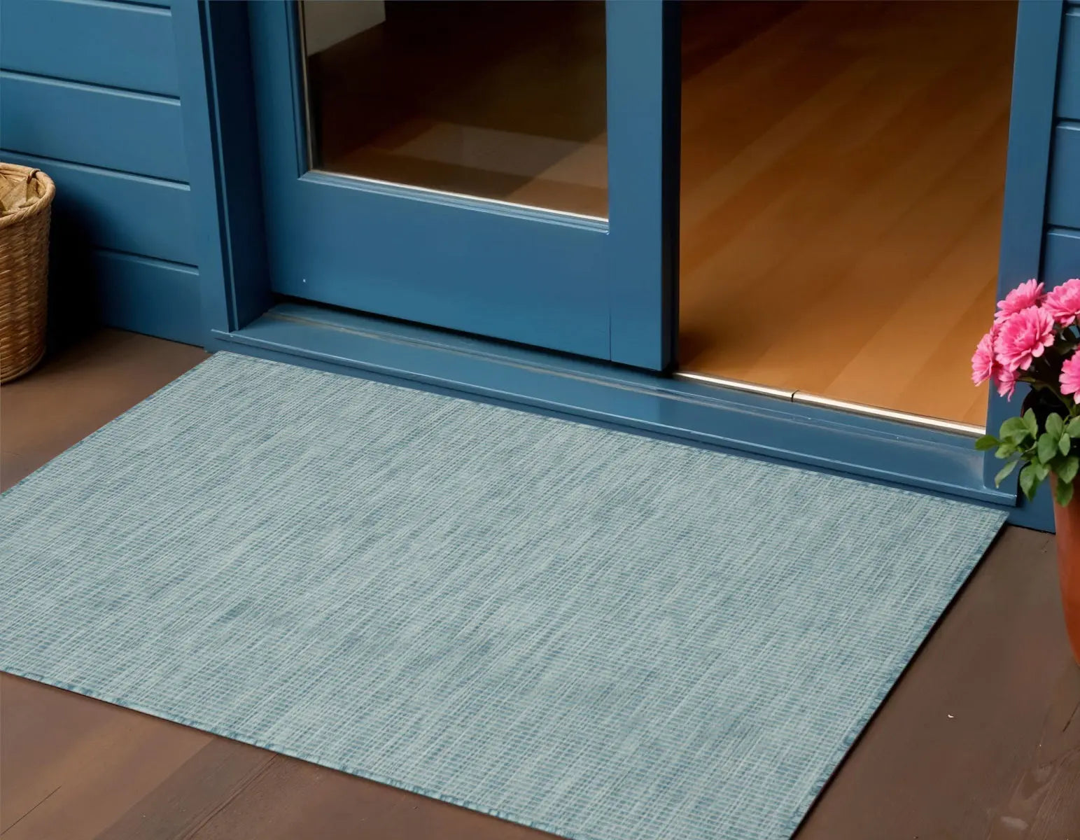 3' X 5' Aqua And Ivory Indoor Outdoor Area Rug Homeroots Outdoor