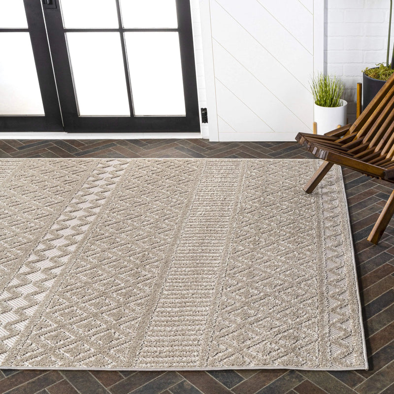 3' X 5' Beige And Gray Trellis Indoor Outdoor Area Rug - GreatEagleInc