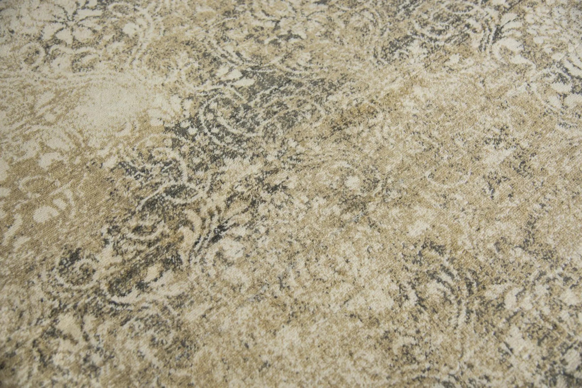 3' X 5' Beige And Natural New Zealand Lambs Wool Damask Hand Carved Handmade Area Rug Homeroots Home Decor