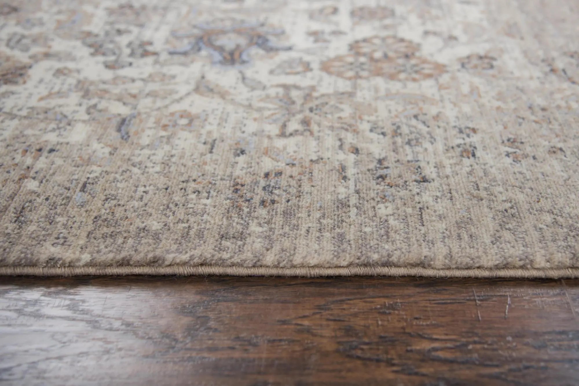 3' X 5' Beige And Natural New Zealand Lambs Wool Medallion Hand Carved Handmade Area Rug Homeroots Home Decor
