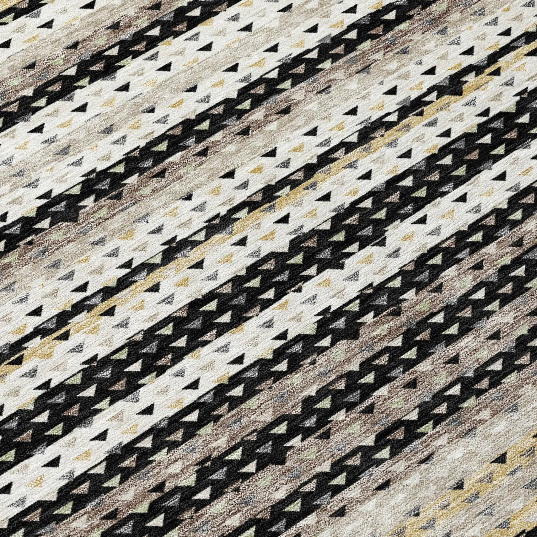 3' X 5' Black And Beige Striped Washable Indoor Outdoor Area Rug Homeroots Outdoor