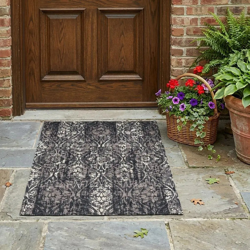 3' X 5' Black And Charcoal Damask Washable Indoor Outdoor Area Rug Homeroots Outdoor