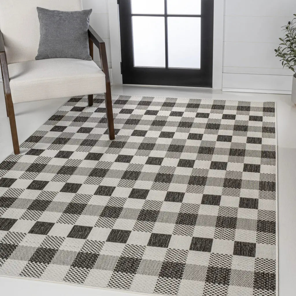 3' X 5' Black And Cream Geometric Indoor Outdoor Area Rug - GreatEagleInc