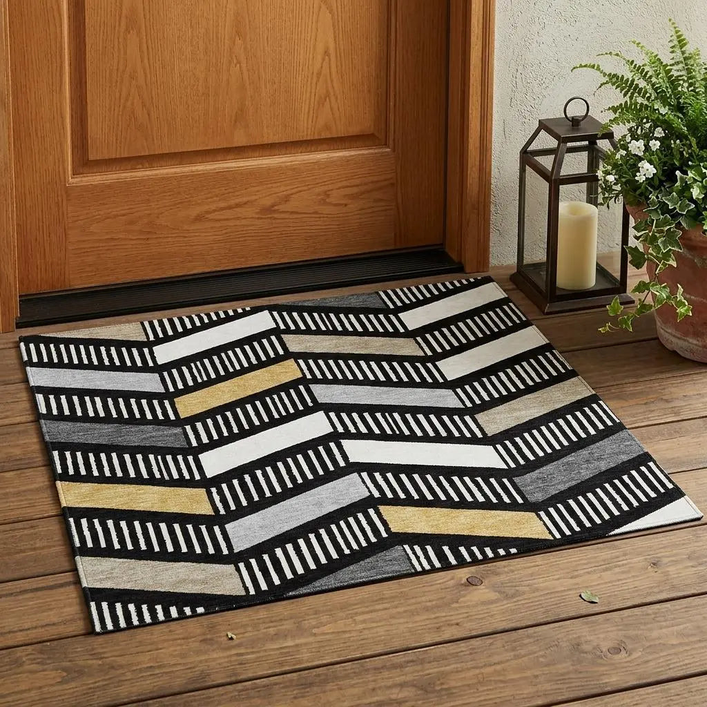 3' X 5' Black And Graphite Geometric Washable Indoor Outdoor Area Rug Homeroots Outdoor
