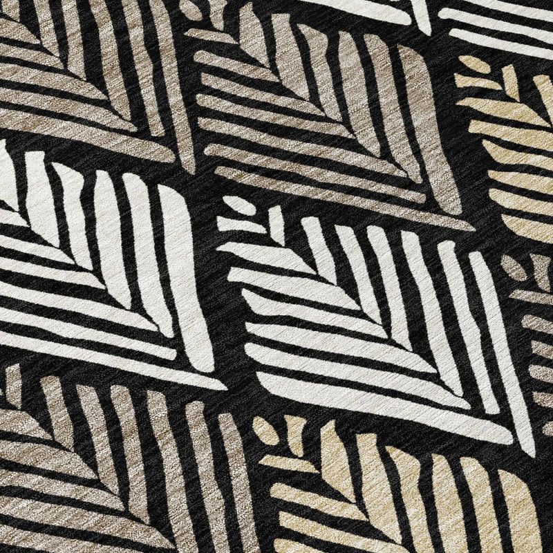 3' X 5' Black And Graphite Geometric Washable Indoor Outdoor Area Rug Homeroots Outdoor
