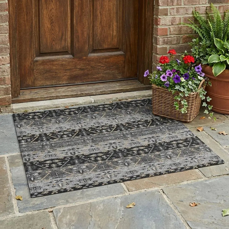 3' X 5' Black And Graphite Oriental Washable Indoor Outdoor Area Rug Homeroots Outdoor